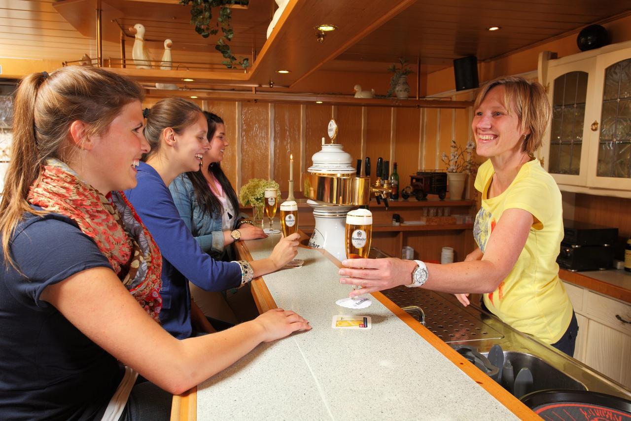 Gasthaus Mester Oedingen Bagian luar foto