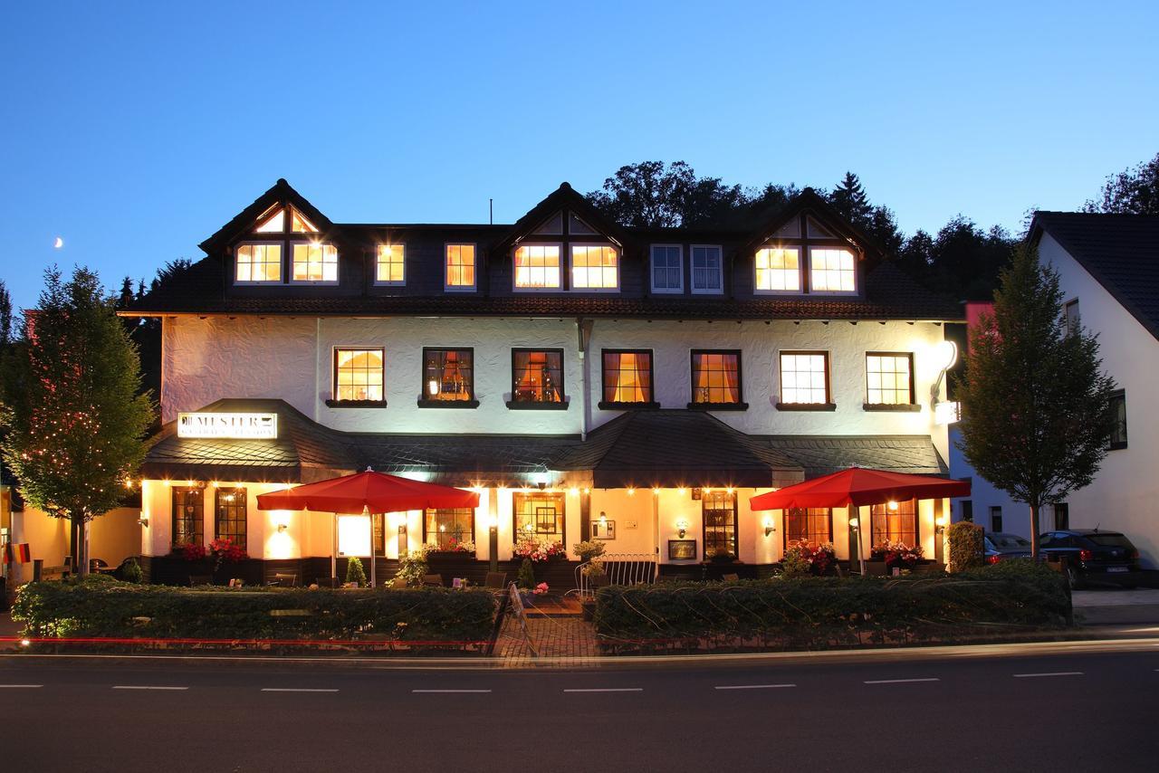 Gasthaus Mester Oedingen Bagian luar foto